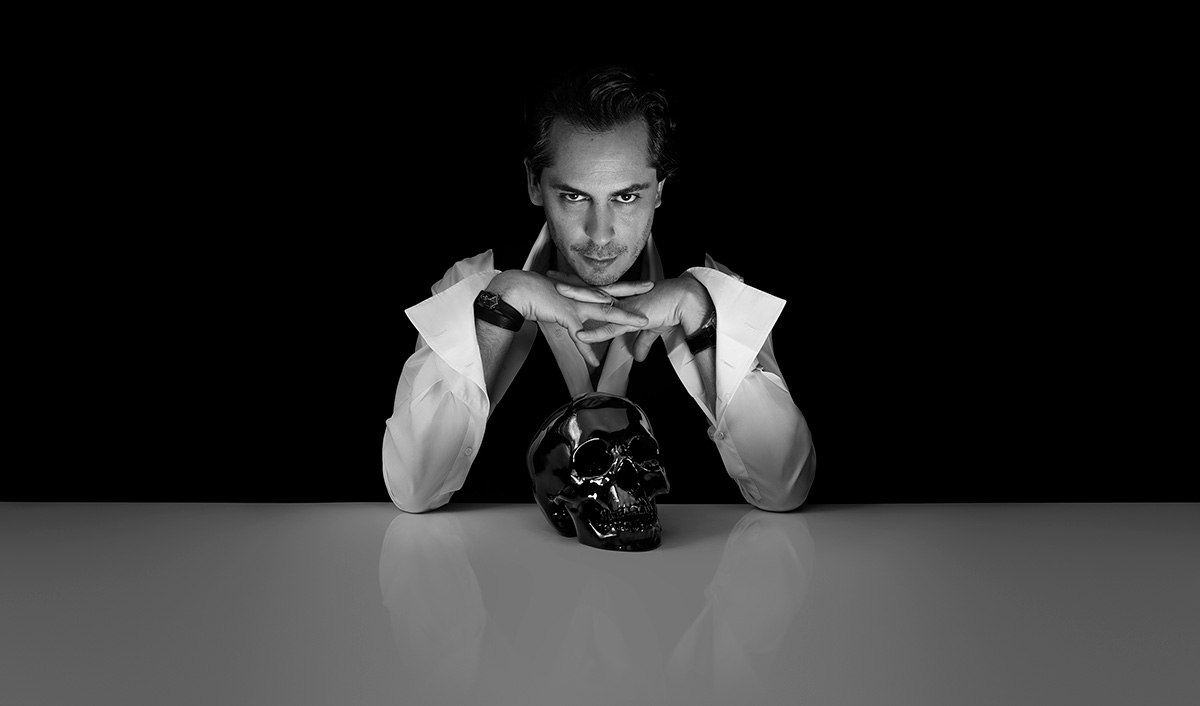 Click image for larger version  Name:	black_phantom.jpg Views:	1 Size:	117.3 KB ID:	43263
