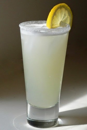 Click image for larger version  Name:	Fresh-Lemon-Soda.jpg Views:	1 Size:	21.3 KB ID:	96151