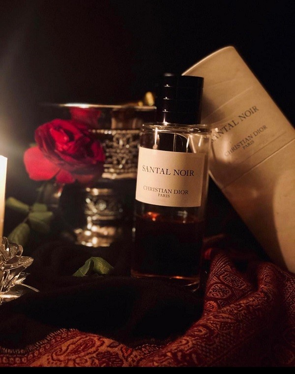 Click image for larger version

Name:	dior santal noir yorum.jpg
Views:	640
Size:	88.9 KB
ID:	148754