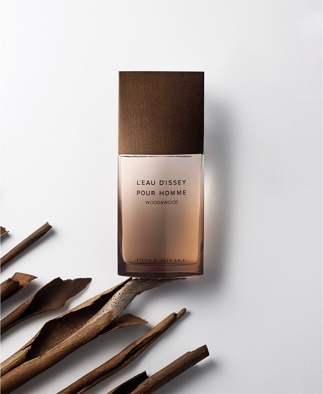 Click image for larger version

Name:	issey miyake wood&amp;wood yorum.jpg
Views:	439
Size:	97.7 KB
ID:	176018