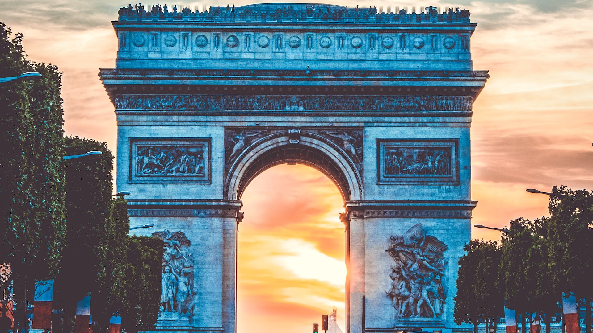 Click image for larger version  Name:	arc-de-triomphe-paris-soleil.jpg Views:	0 Size:	638.5 KB ID:	182214